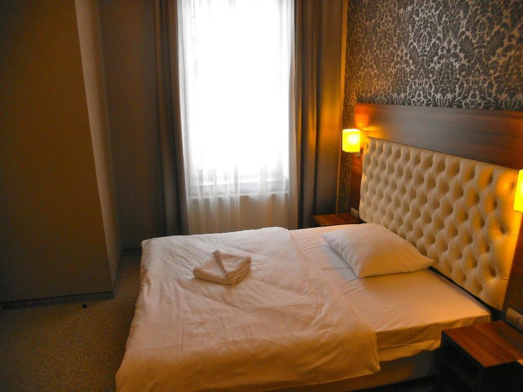 Hotel Srodmiejski Zielona Gora  Room photo